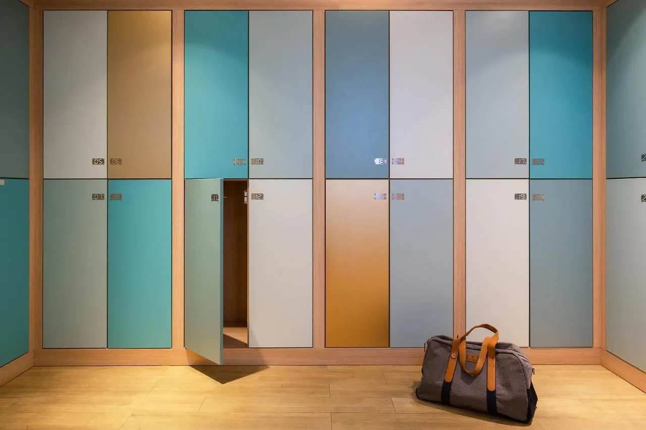 Hotel Mercure Paris Centre Gare Montparnasse 4*,  Francia